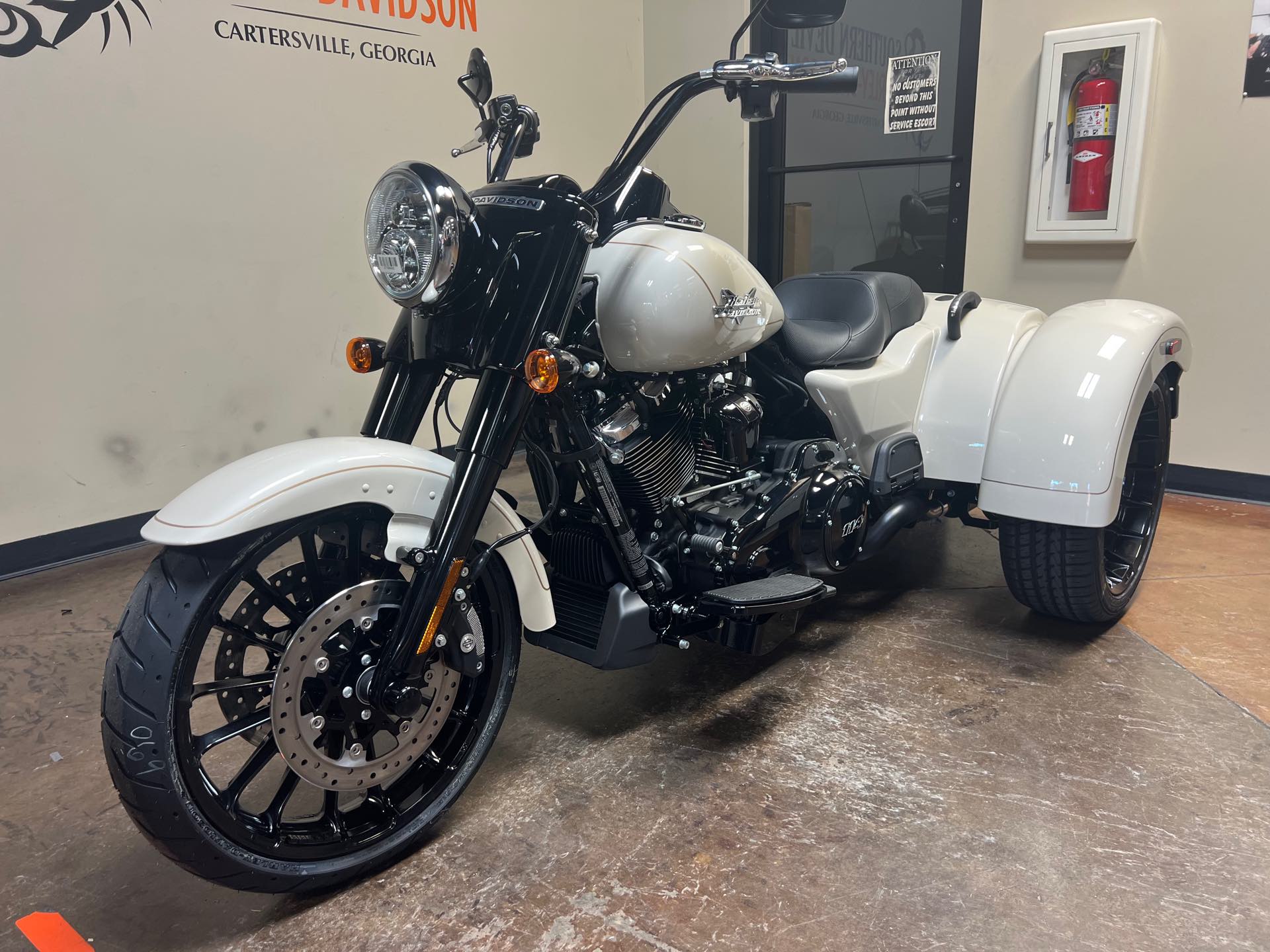 2023 Harley-Davidson Trike Freewheeler at Southern Devil Harley-Davidson