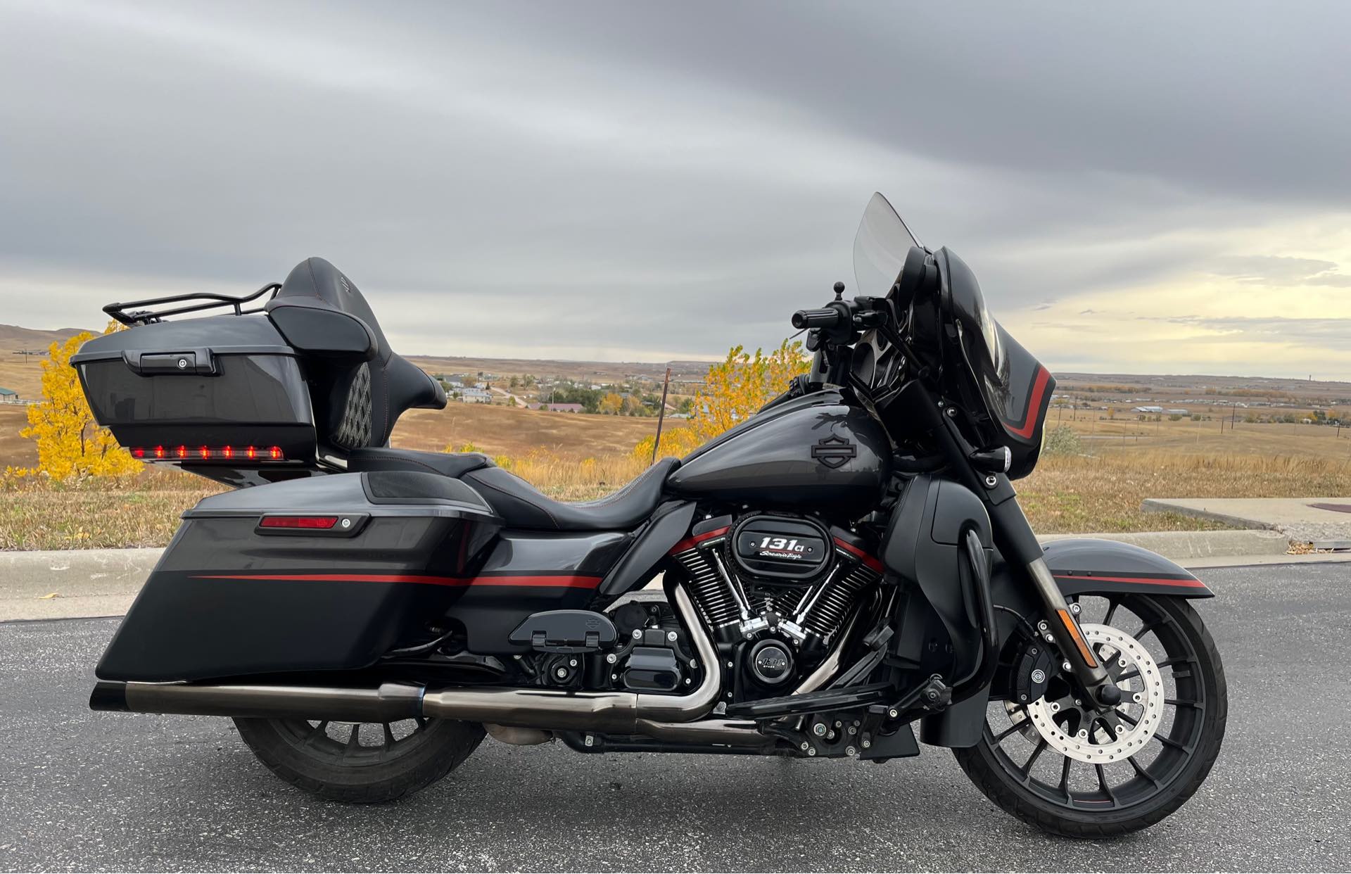 2018 Harley-Davidson Street Glide CVO Street Glide at Mount Rushmore Motorsports