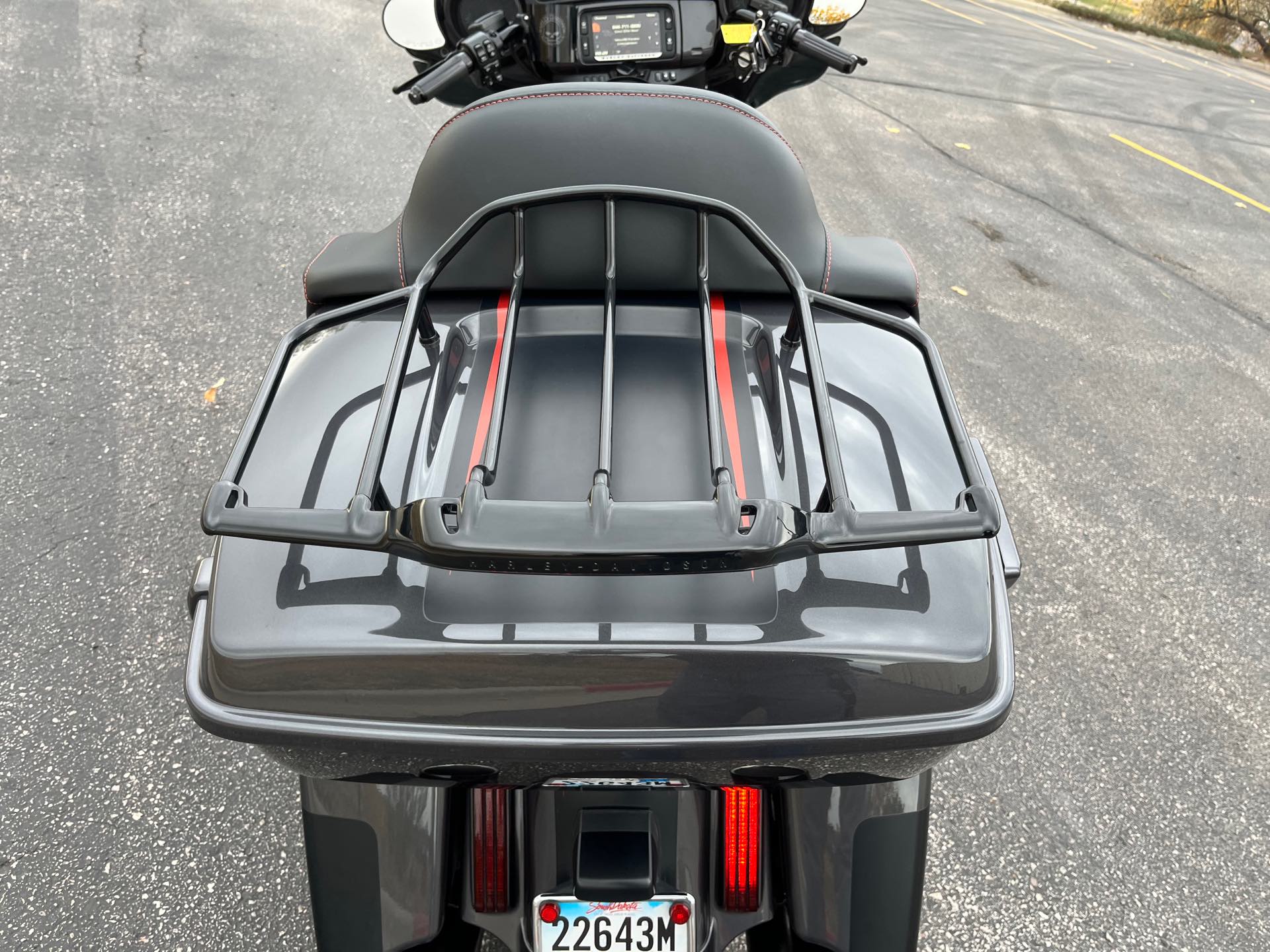 2018 Harley-Davidson Street Glide CVO Street Glide at Mount Rushmore Motorsports