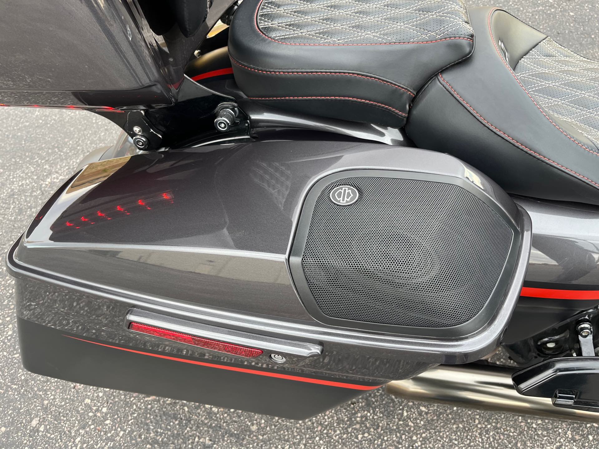 2018 Harley-Davidson Street Glide CVO Street Glide at Mount Rushmore Motorsports