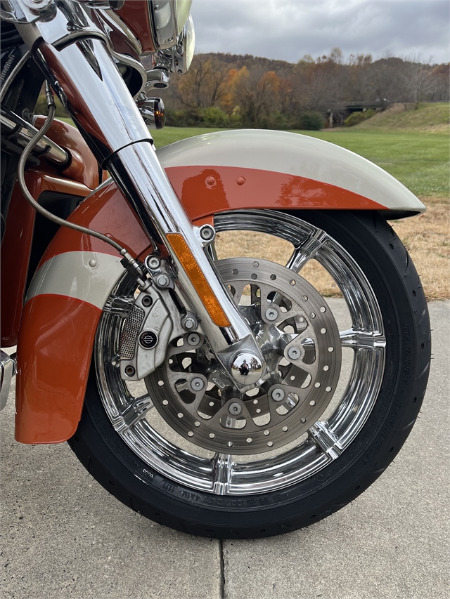2015 Harley-Davidson Electra Glide CVO Limited at Harley-Davidson of Asheville