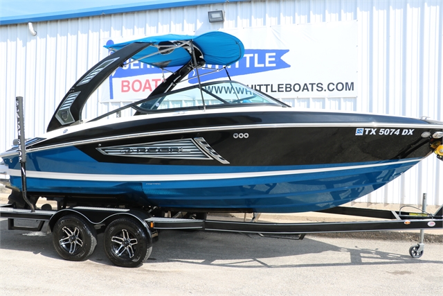 2018 Regal 2300 Rx Surf at Jerry Whittle Boats