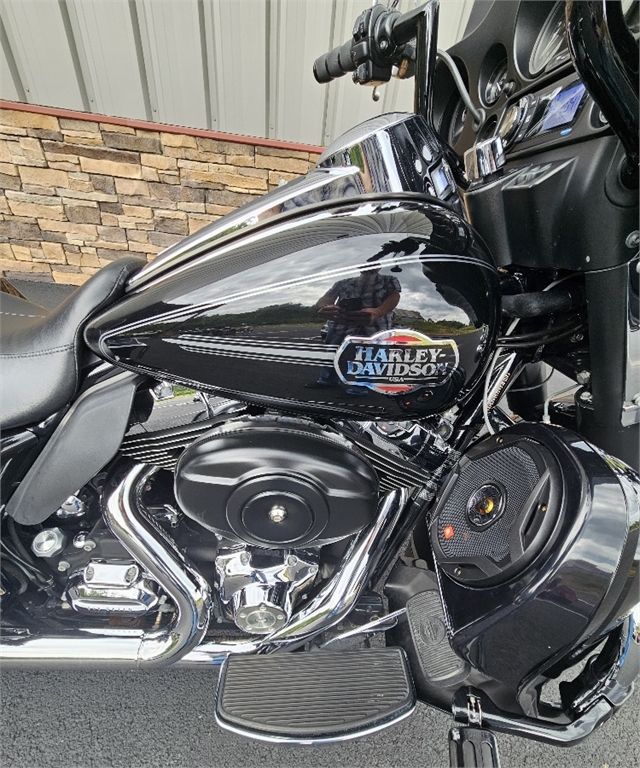 2011 Harley-Davidson Electra Glide Ultra Classic at RG's Almost Heaven Harley-Davidson, Nutter Fort, WV 26301