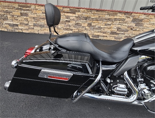 2011 Harley-Davidson Electra Glide Ultra Classic at RG's Almost Heaven Harley-Davidson, Nutter Fort, WV 26301