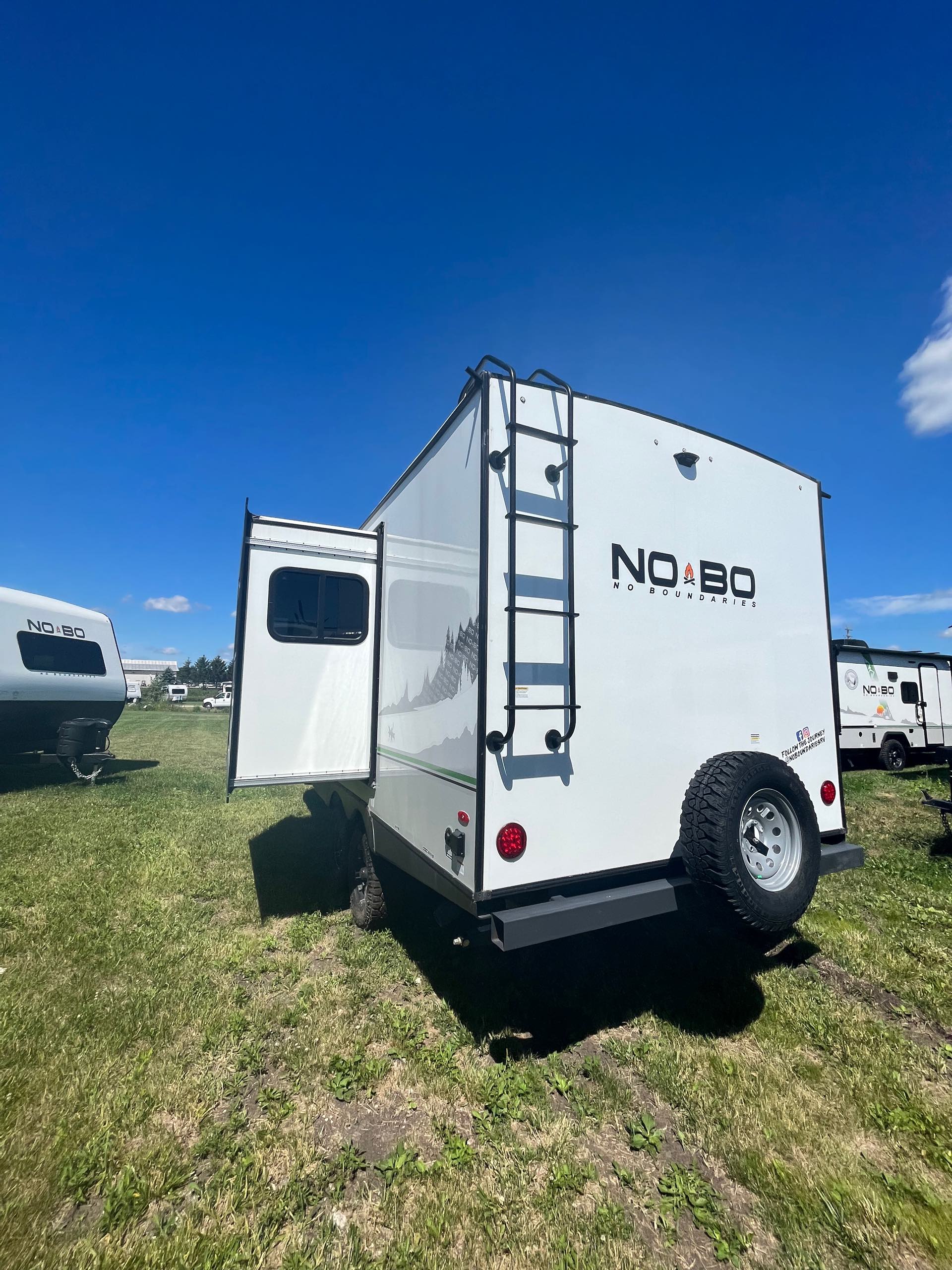 2022 Forest River NO BOUNDARIES at Prosser's Premium RV Outlet