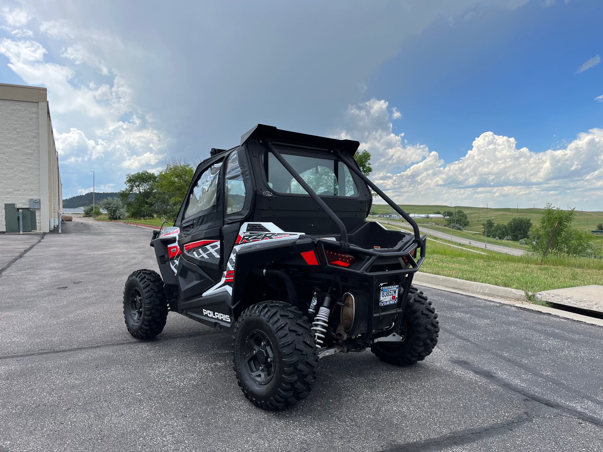 2016 Polaris RZR S 1000 EPS at Mount Rushmore Motorsports