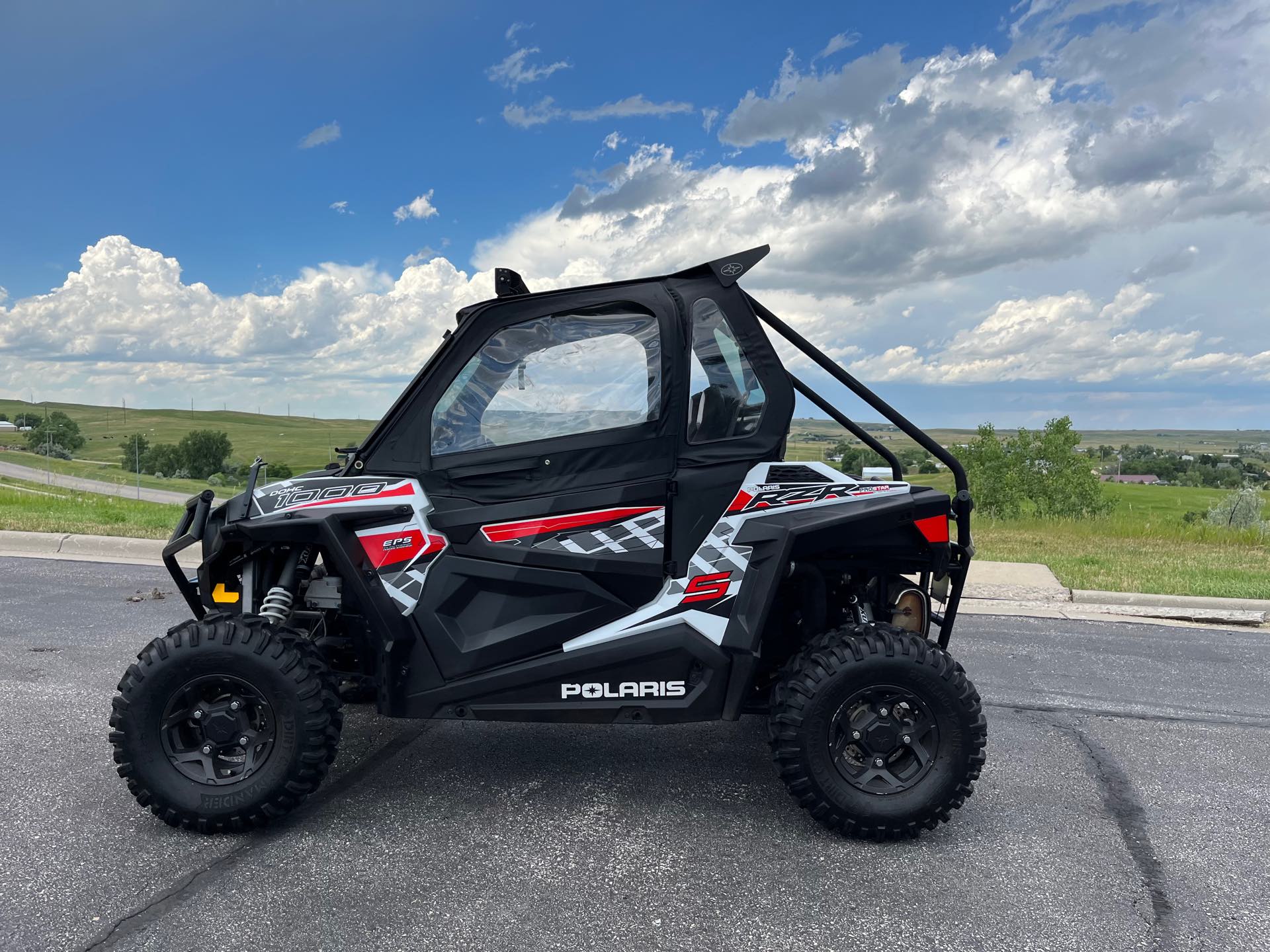 2016 Polaris RZR S 1000 EPS at Mount Rushmore Motorsports