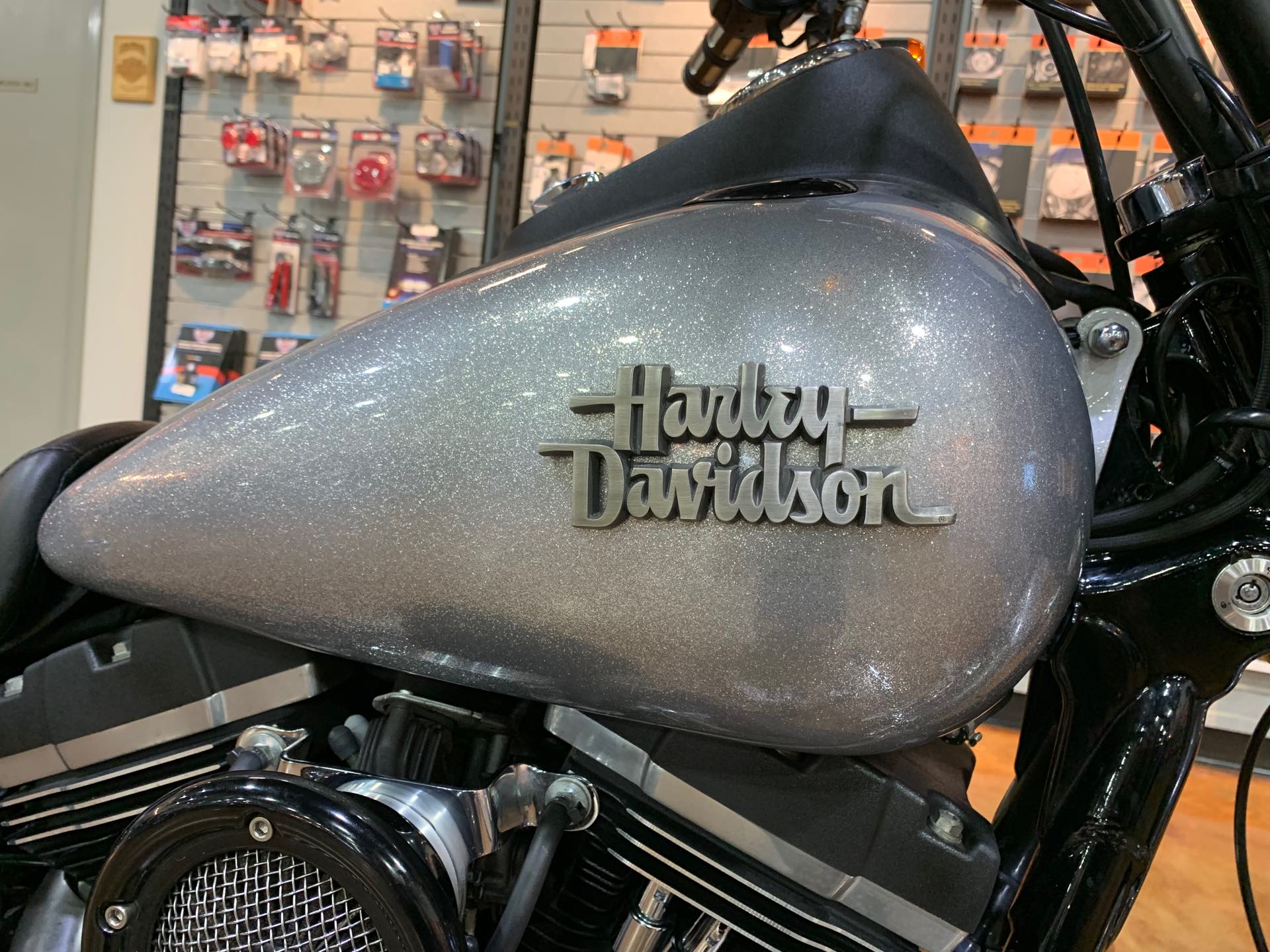 2015 Harley-Davidson Dyna Street Bob at Colonial Harley-Davidson