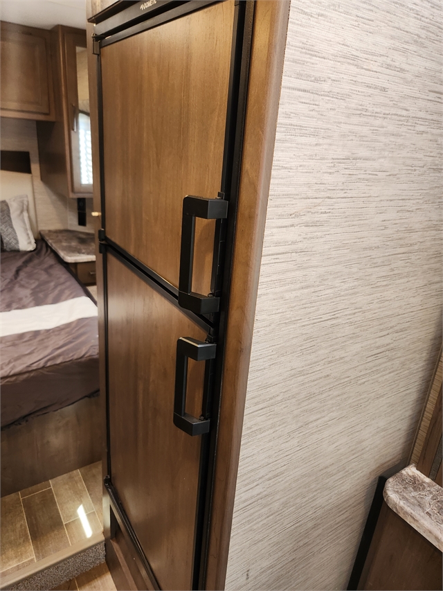 2022 Chateau 28Z at Prosser's Premium RV Outlet