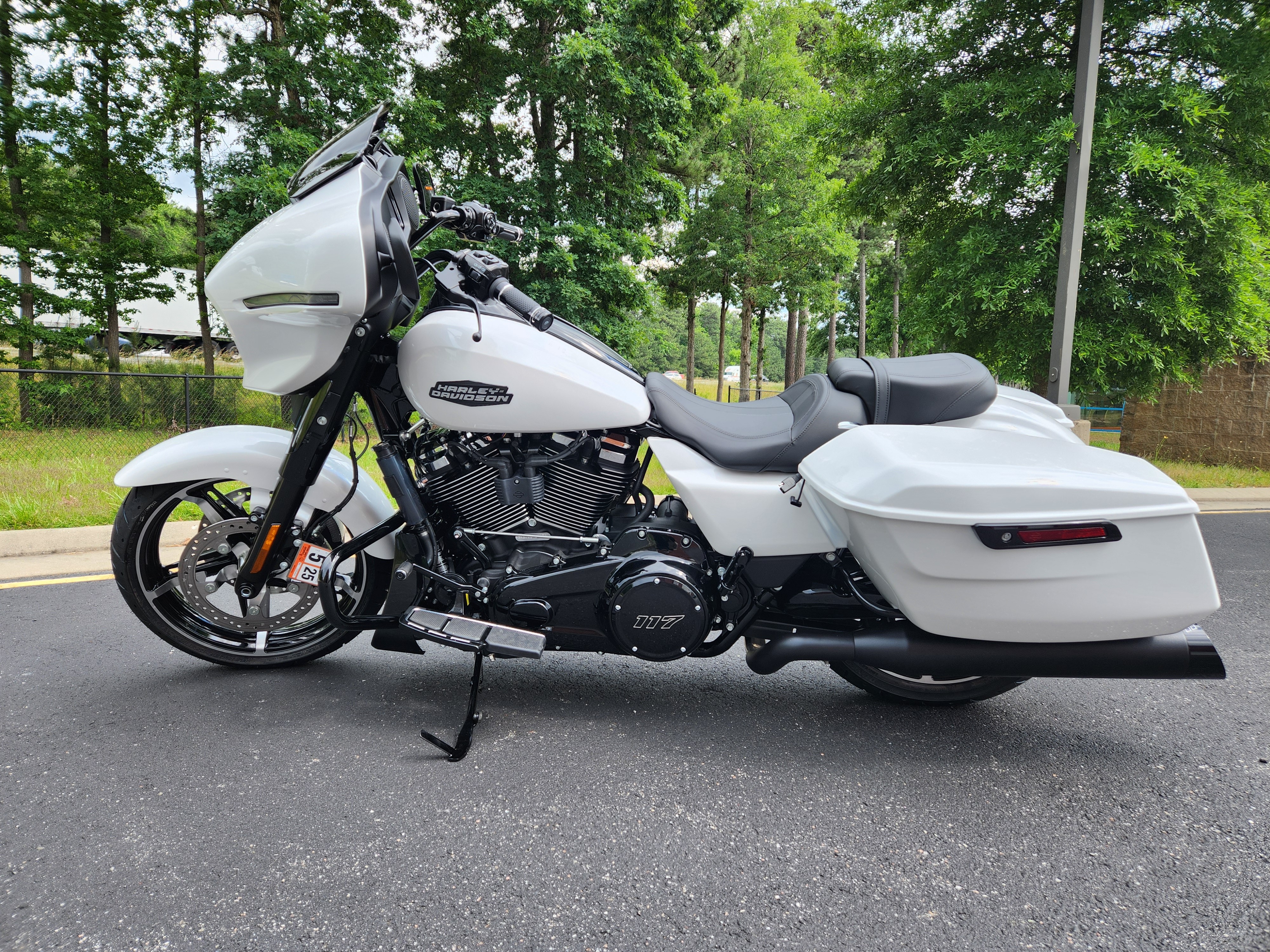 2024 Harley-Davidson Street Glide Base at Richmond Harley-Davidson