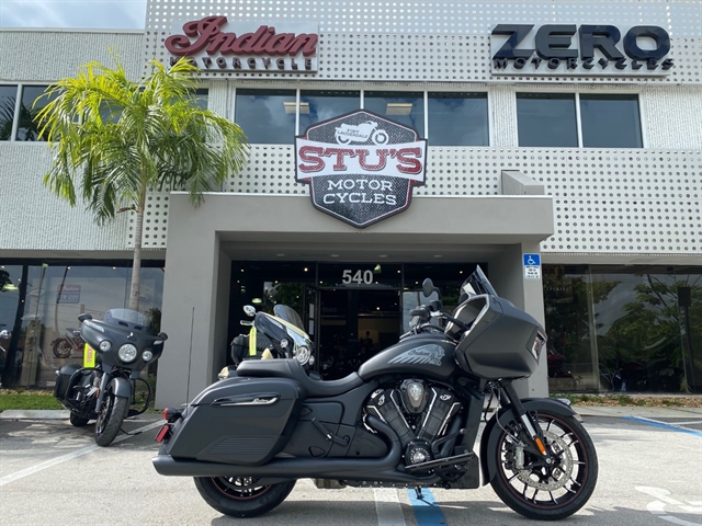 2020 Indian Challenger Dark Horse at Fort Lauderdale