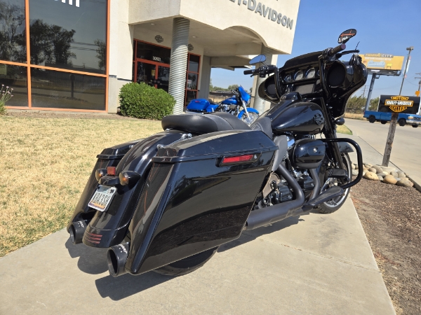 2017 Harley-Davidson Street Glide Special at Visalia Harley-Davidson