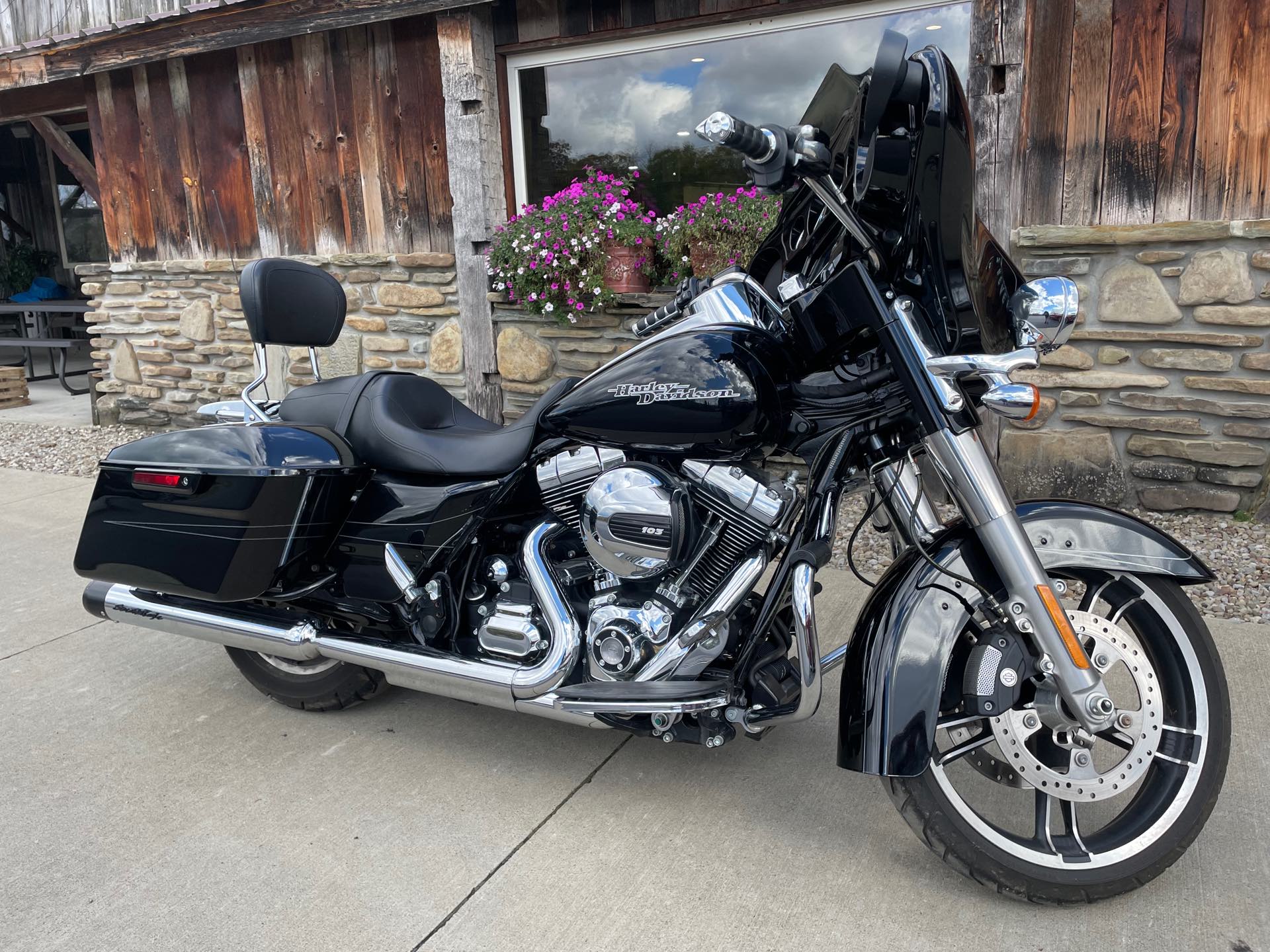 2015 Harley-Davidson Street Glide Special at Arkport Cycles