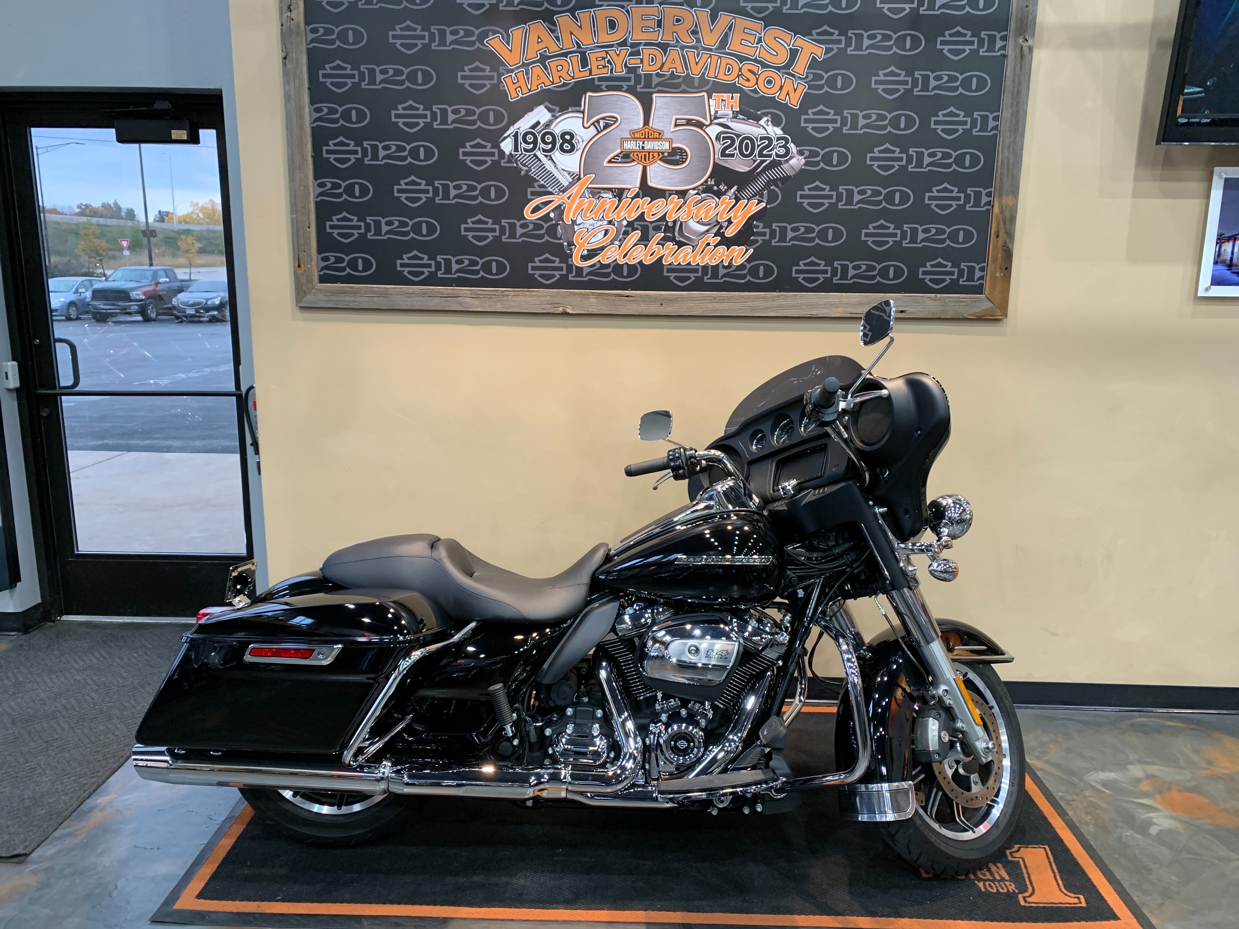 2021 Harley-Davidson FLHTP Street Glide at Vandervest Harley-Davidson, Green Bay, WI 54303