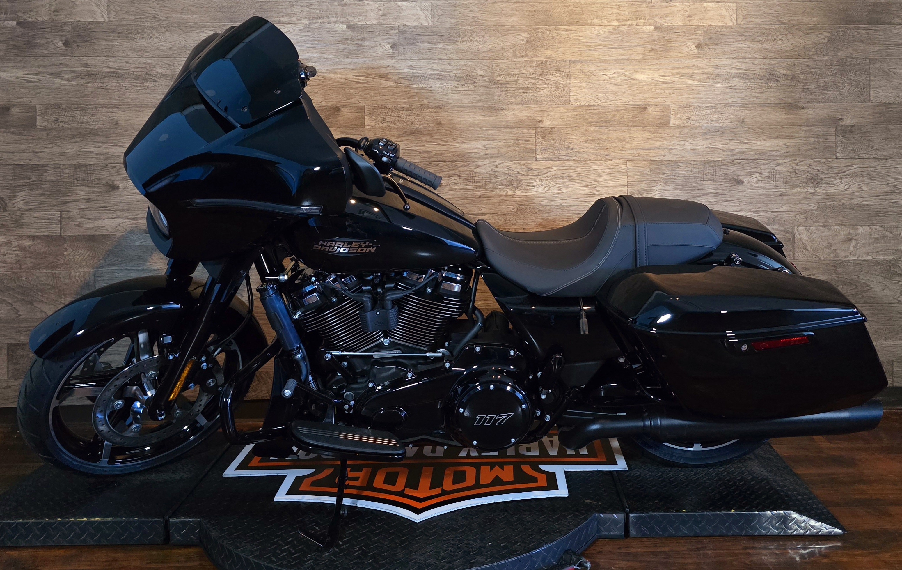 2024 Harley-Davidson Street Glide Base at Appleton Harley-Davidson