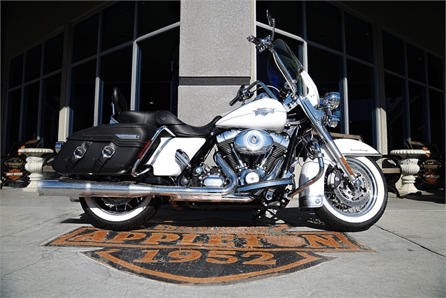2013 Harley-Davidson Road King Classic at Appleton Harley-Davidson