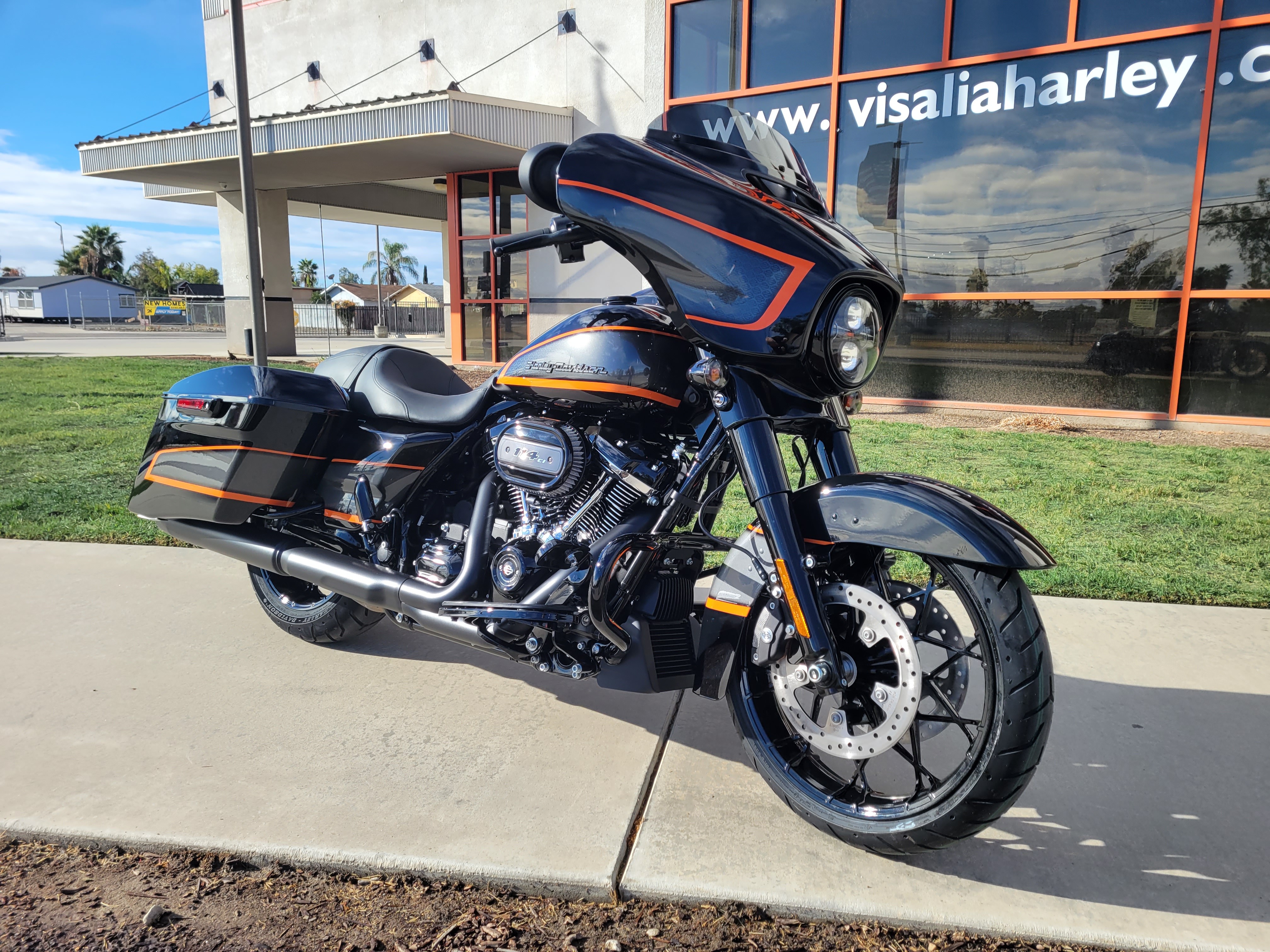 2022 Harley-Davidson Street Glide Special at Visalia Harley-Davidson