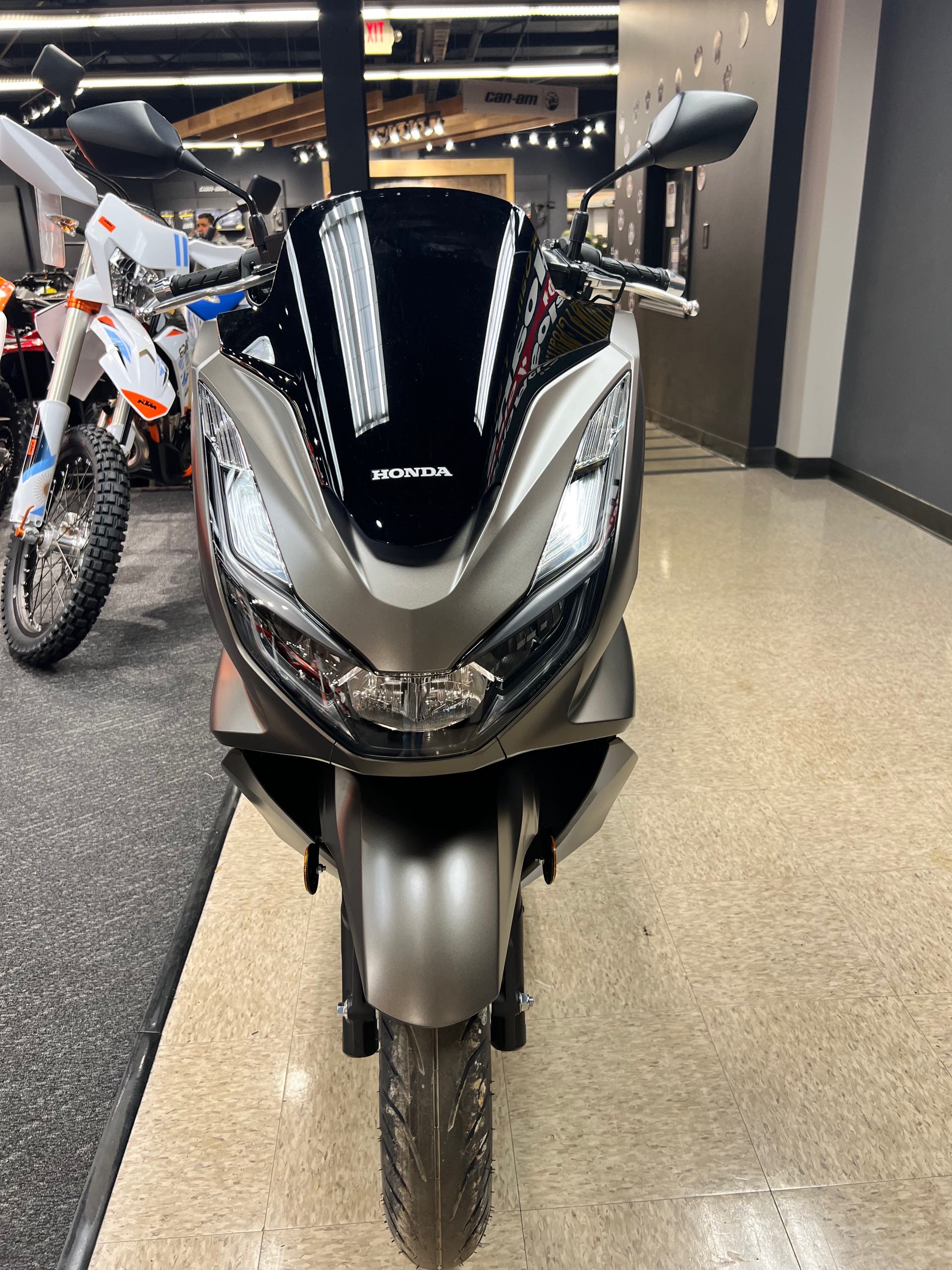2023 Honda PCX ABS at Sloans Motorcycle ATV, Murfreesboro, TN, 37129