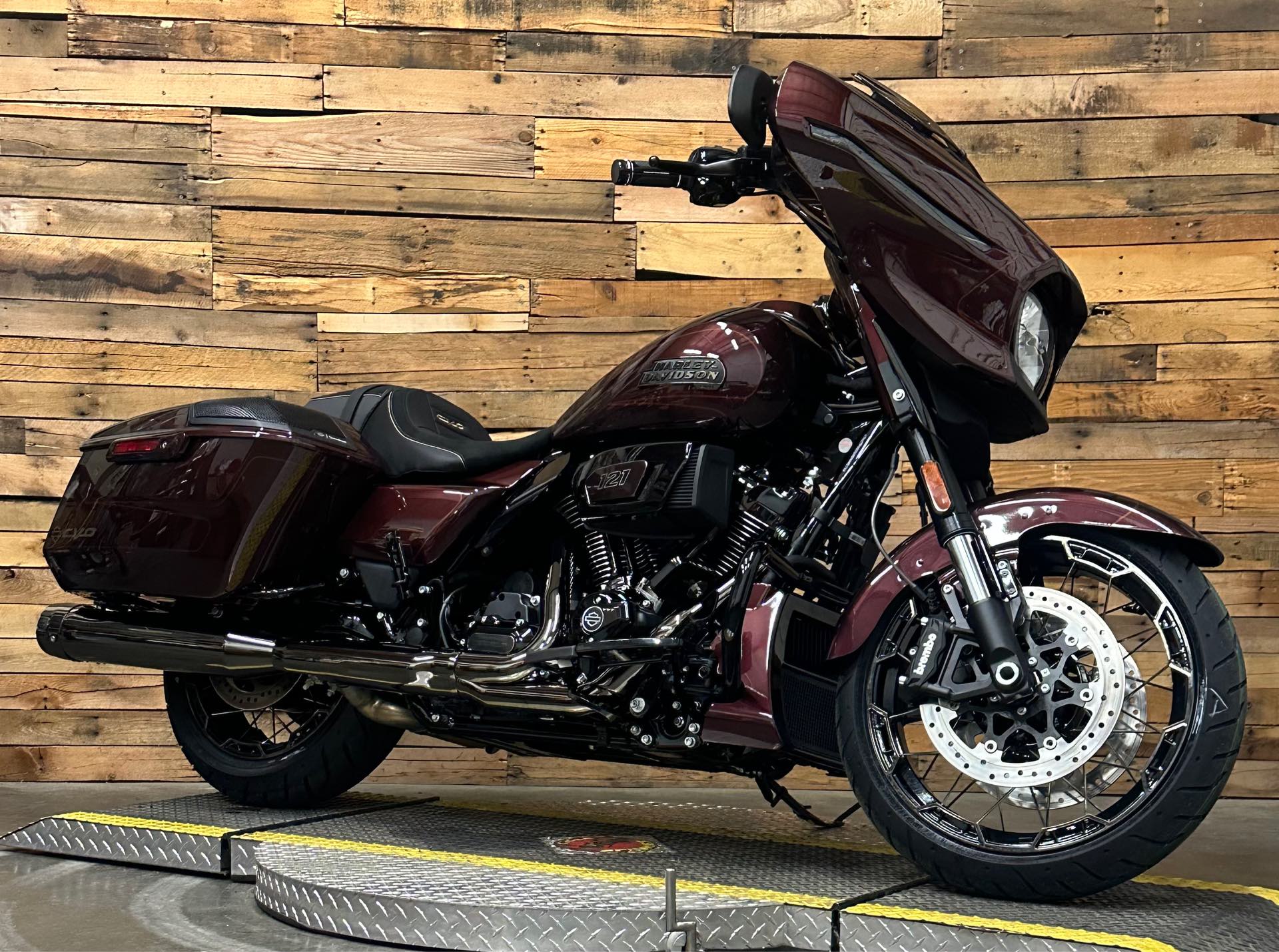 2024 Harley-Davidson Street Glide CVO Street Glide at Lumberjack Harley-Davidson