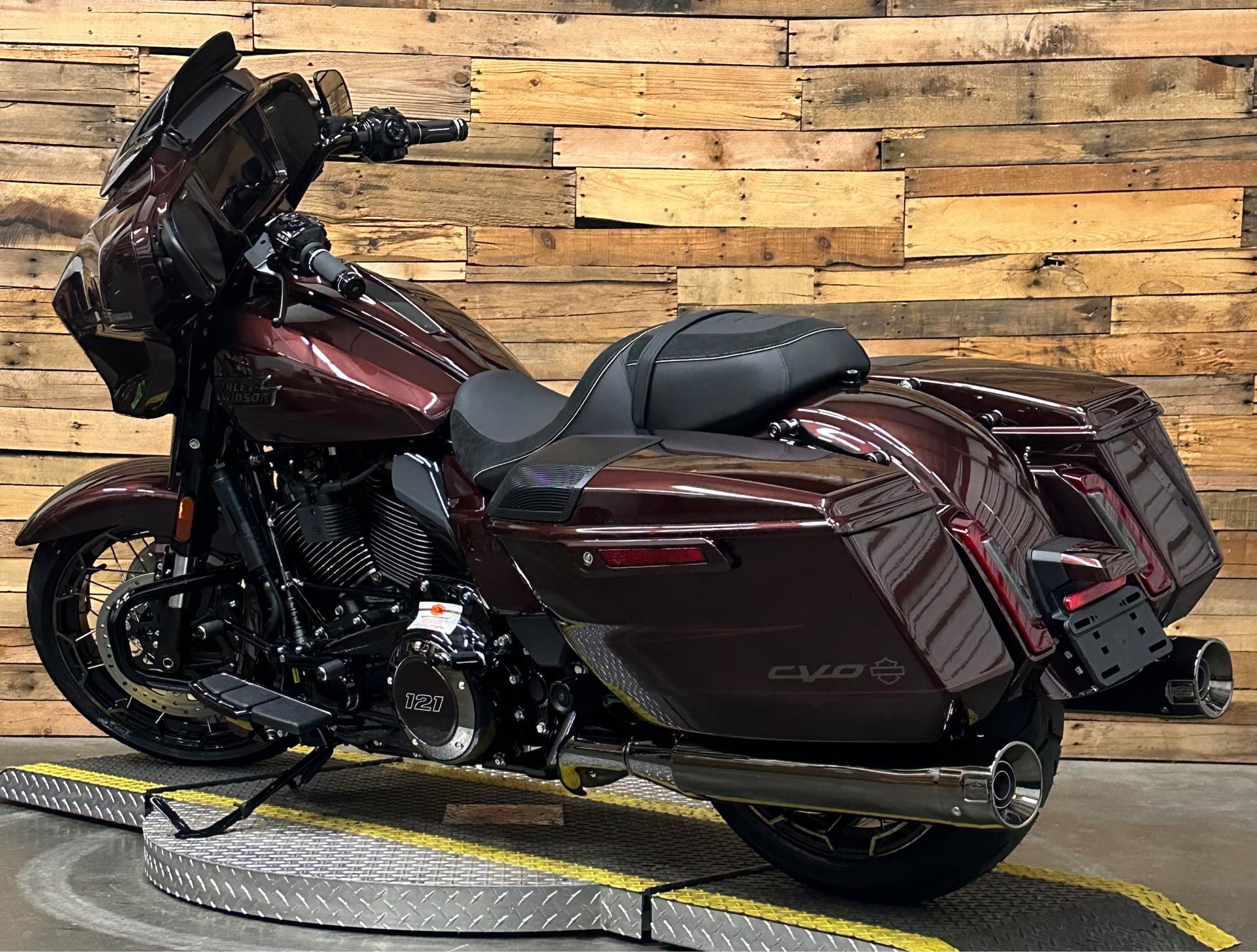 2024 Harley-Davidson Street Glide CVO Street Glide at Lumberjack Harley-Davidson