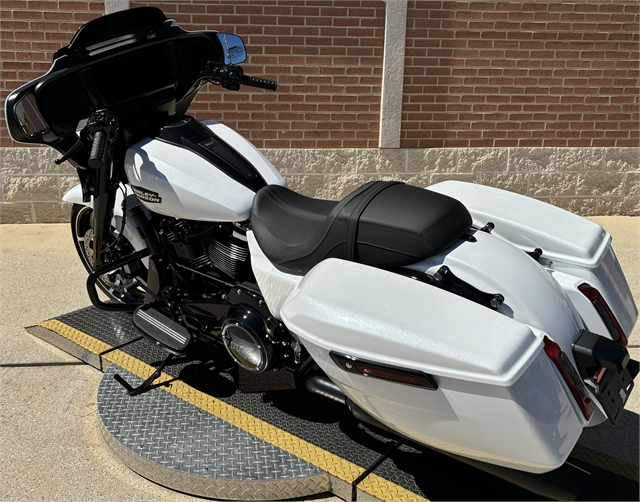 2024 Harley-Davidson Street Glide Base at Roughneck Harley-Davidson