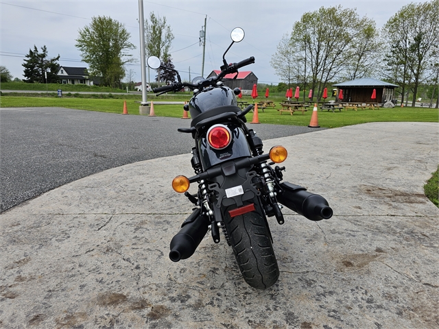 2024 Royal Enfield Shotgun 650 at Classy Chassis & Cycles