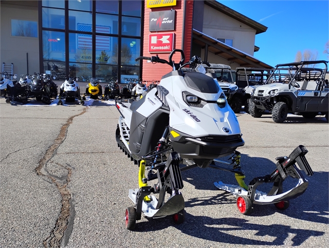 2025 Ski-Doo Summit Adrenaline with Edge Package 850 E-TEC 154 25 at Power World Sports, Granby, CO 80446