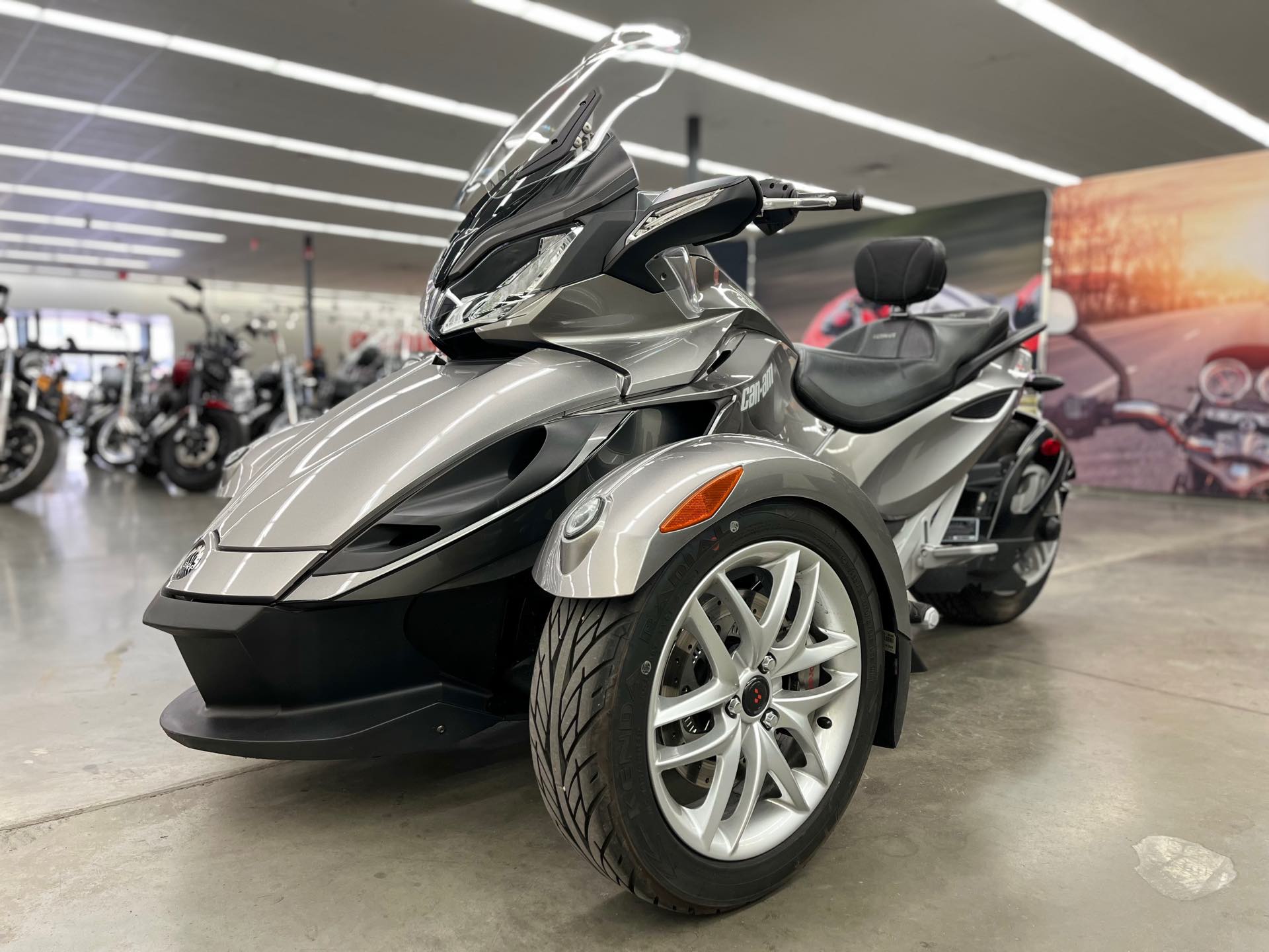 2013 Can-Am Spyder ST at Aces Motorcycles - Denver