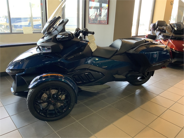2022 Can-Am Spyder RT Base at Midland Powersports