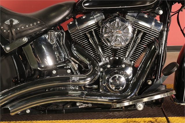 2014 Harley-Davidson Softail Heritage Softail Classic at Texas Harley
