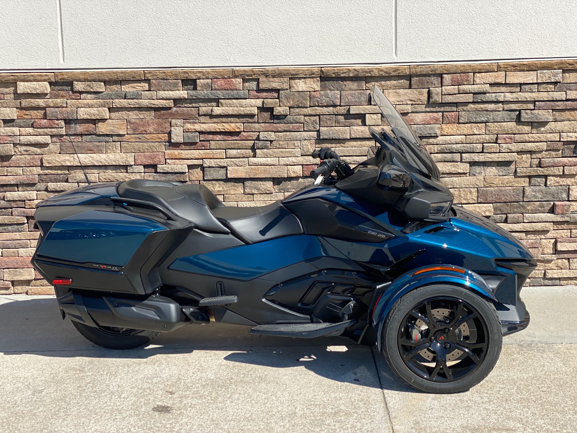 2020 Can-Am B2LB at Head Indian Motorcycle