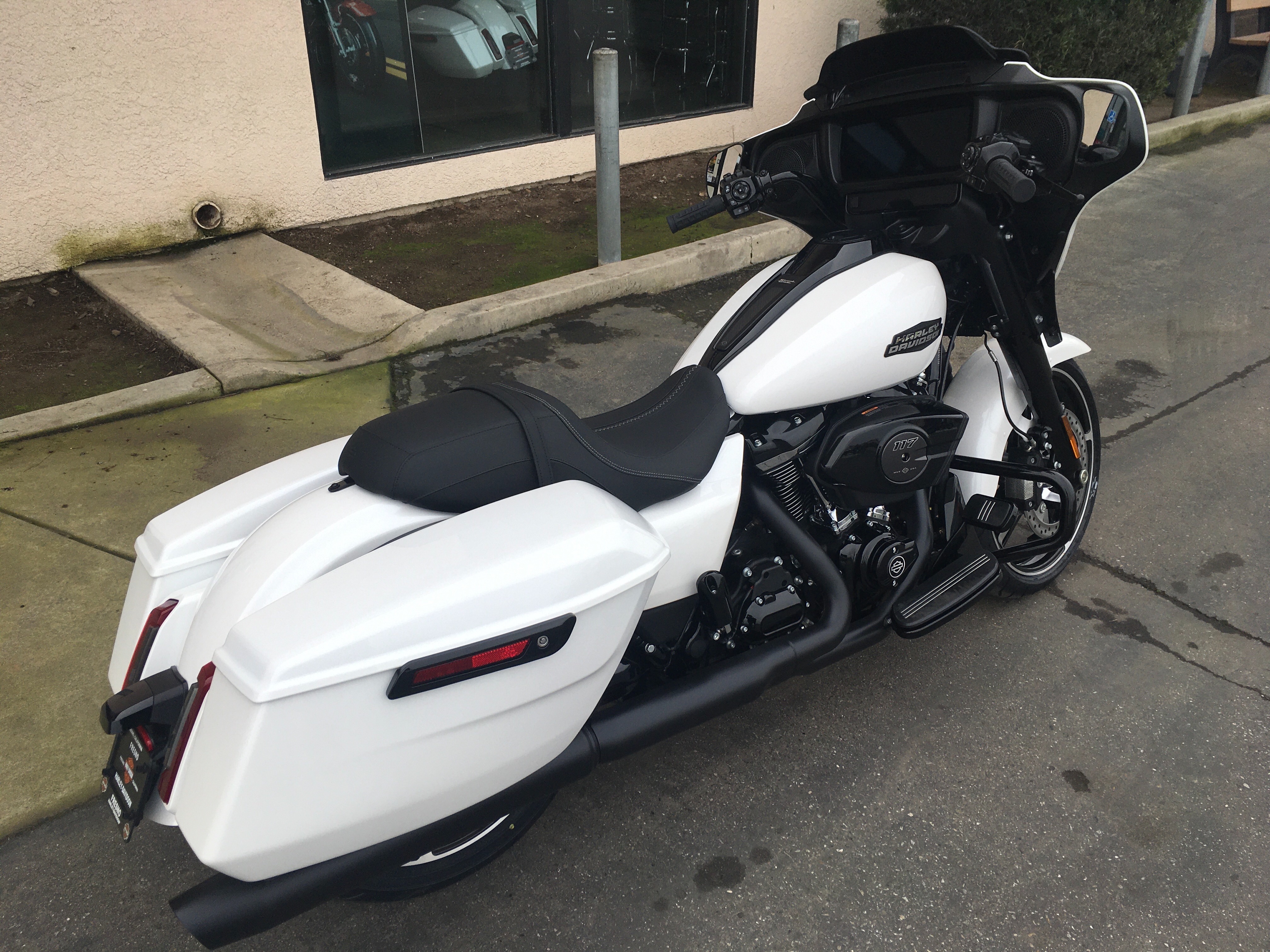 2024 Harley-Davidson Street Glide Base at Fresno Harley-Davidson