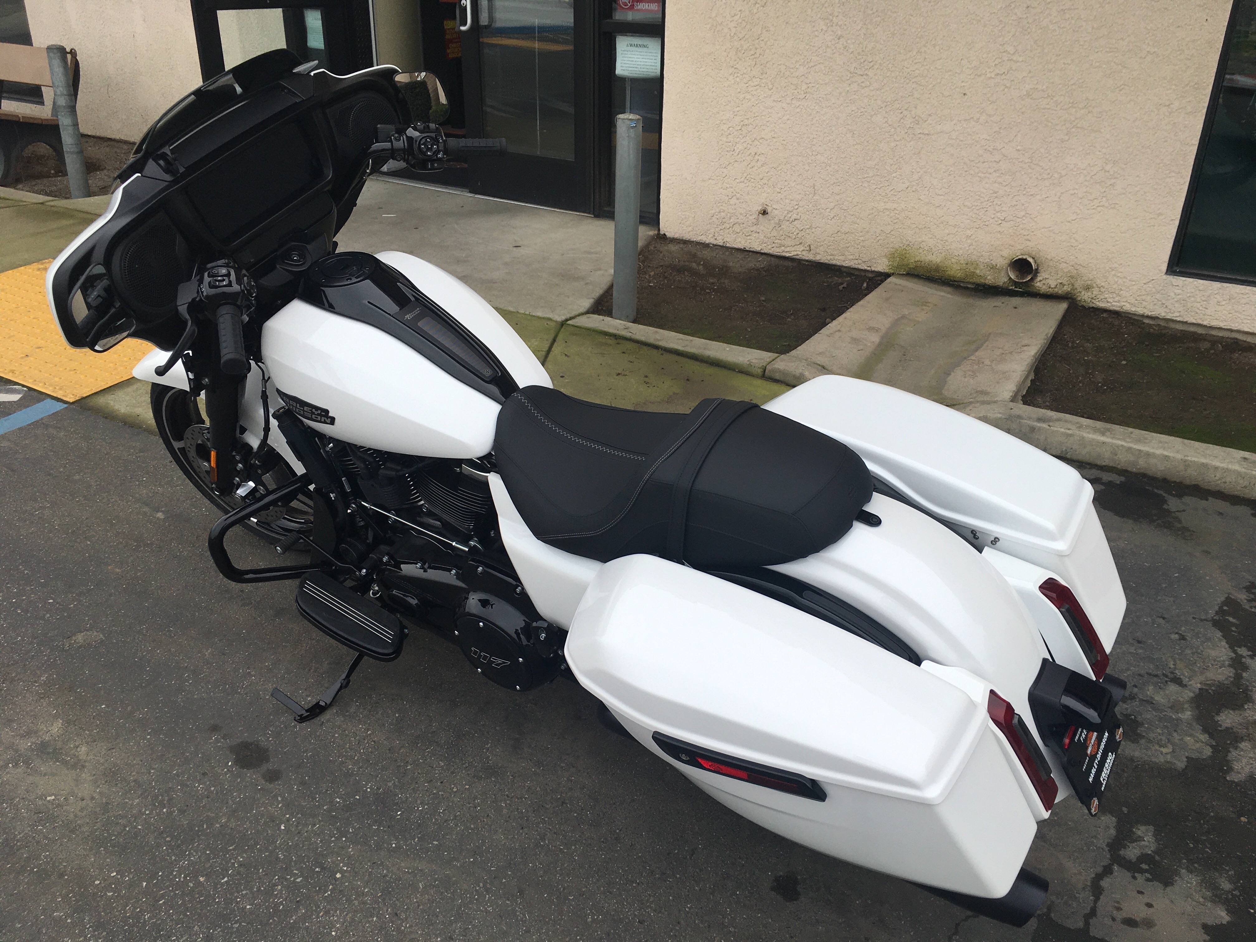 2024 Harley-Davidson Street Glide Base at Fresno Harley-Davidson