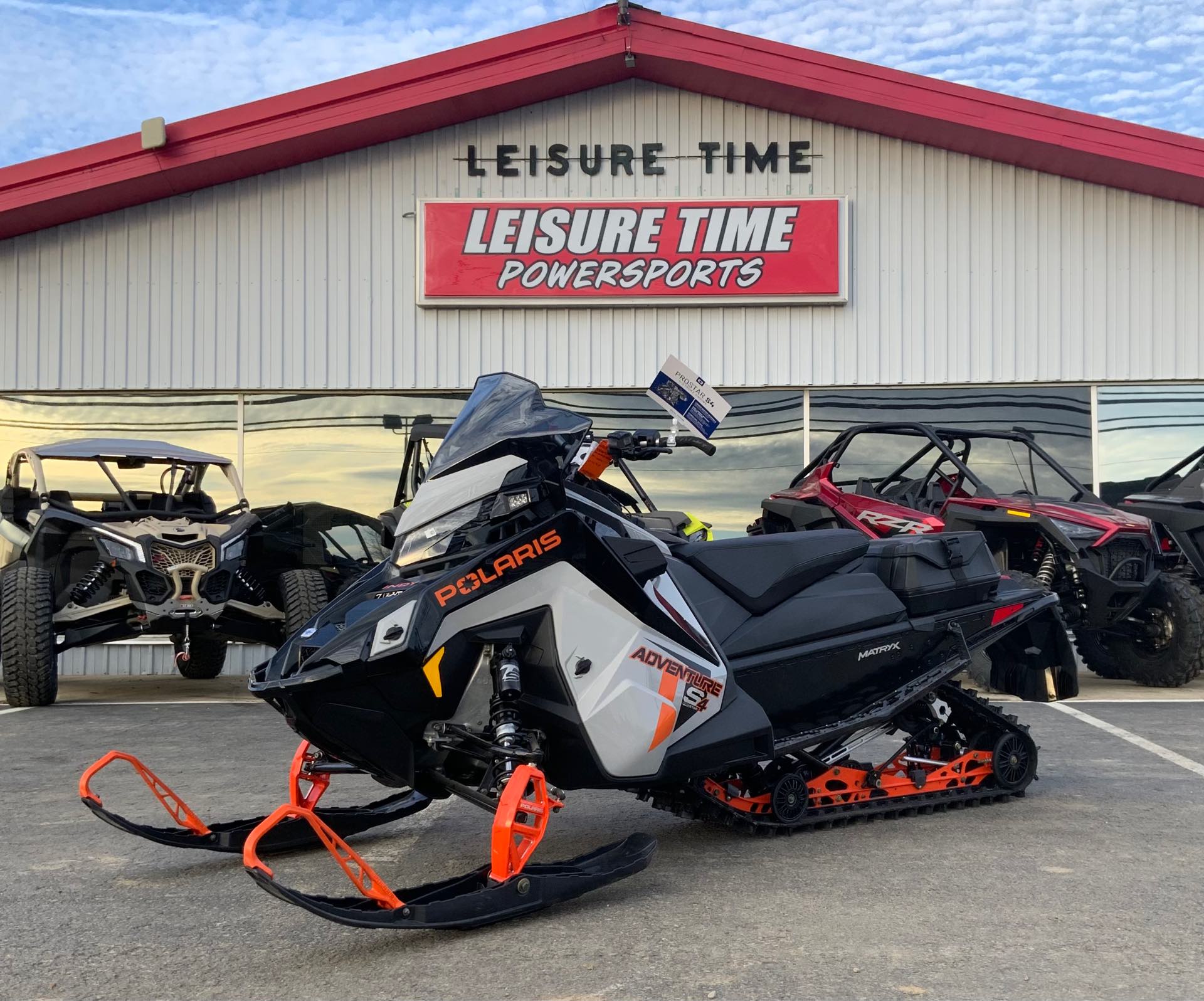 Leisuretime powersports store