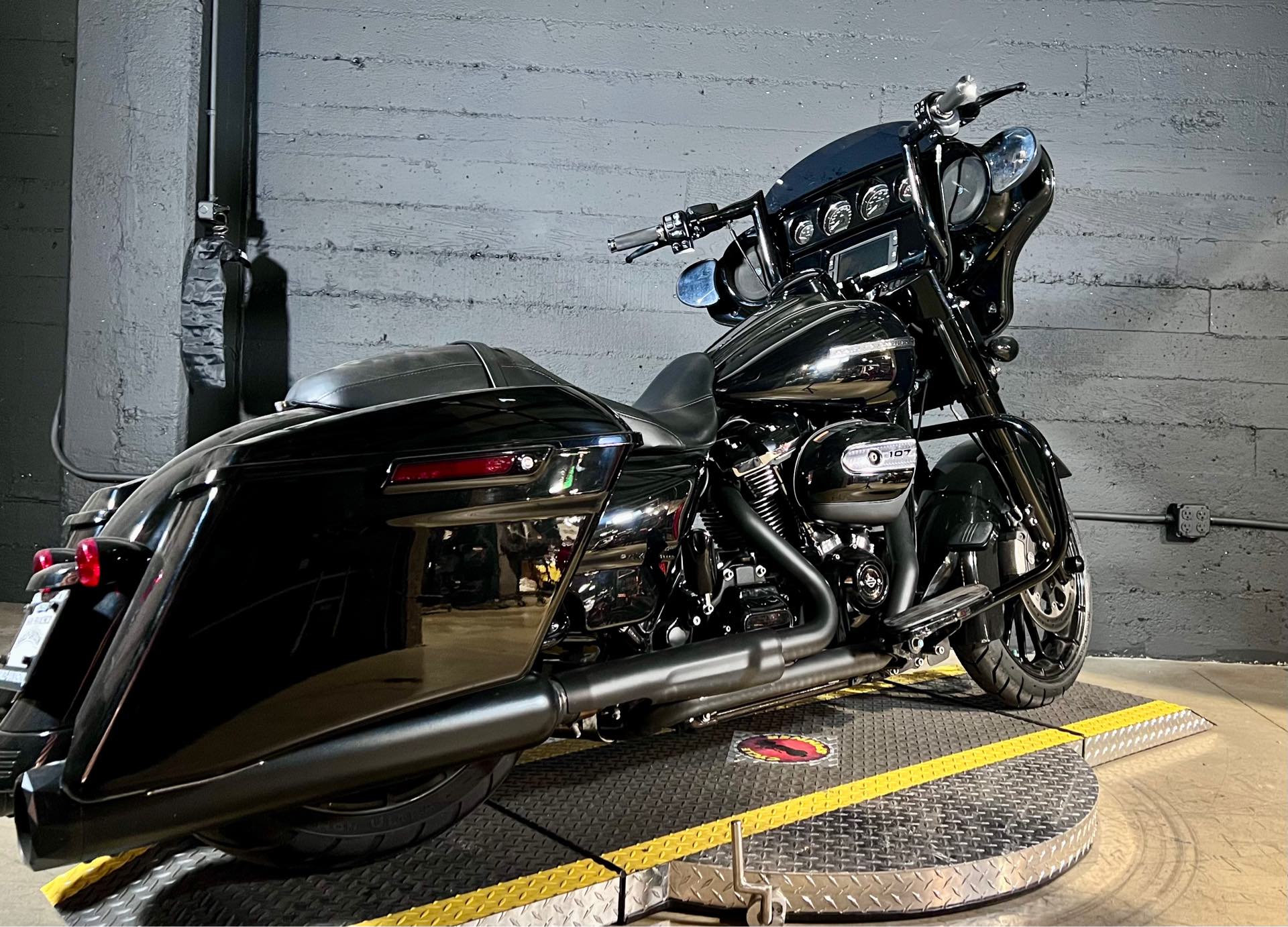 2018 Harley-Davidson Street Glide Special at San Francisco Harley-Davidson