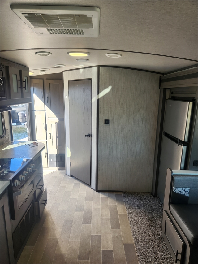 2021 Cruiser MPG 2120RB at Prosser's Premium RV Outlet