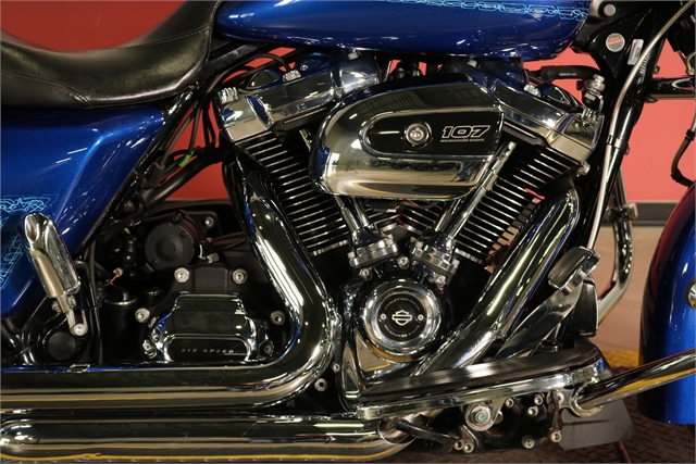 2019 Harley-Davidson Street Glide Base at Texas Harley