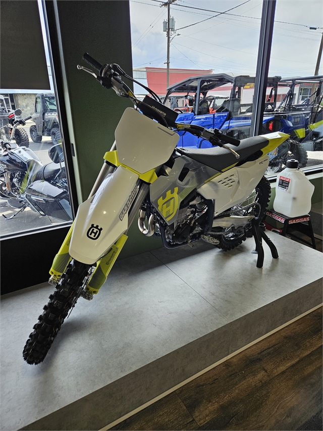 2024 Husqvarna FC 450 at Guy's Outdoor Motorsports & Marine