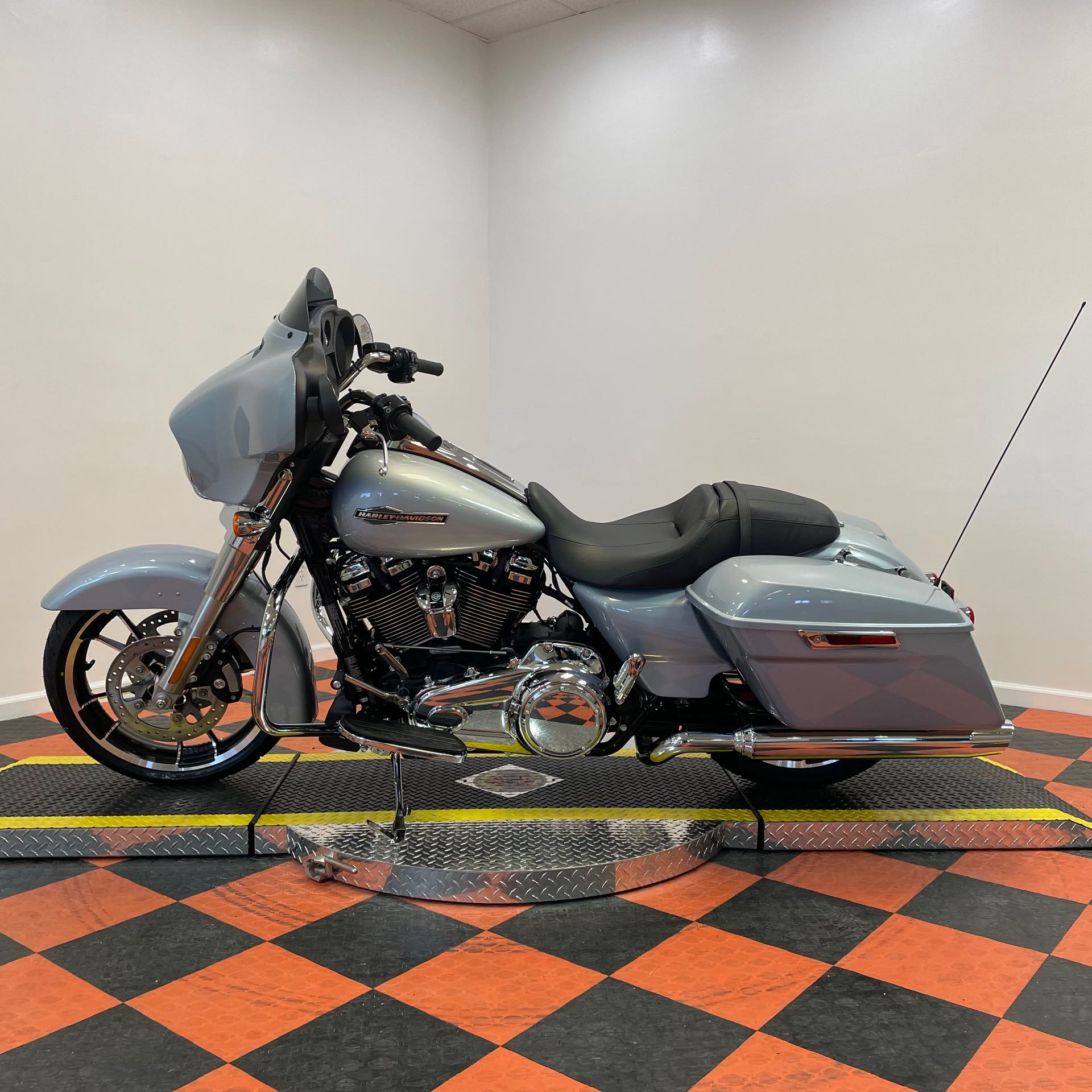 2023 Harley-Davidson Street Glide Base at Harley-Davidson of Indianapolis
