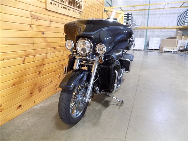 2013 Harley-Davidson Electra Glide CVO Ultra Classic 110th Anniversary Edition at St. Croix Harley-Davidson