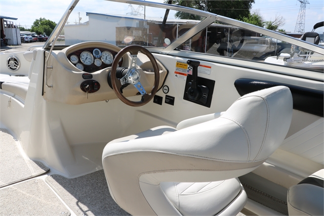 2008 Glastron GT 225 at Jerry Whittle Boats