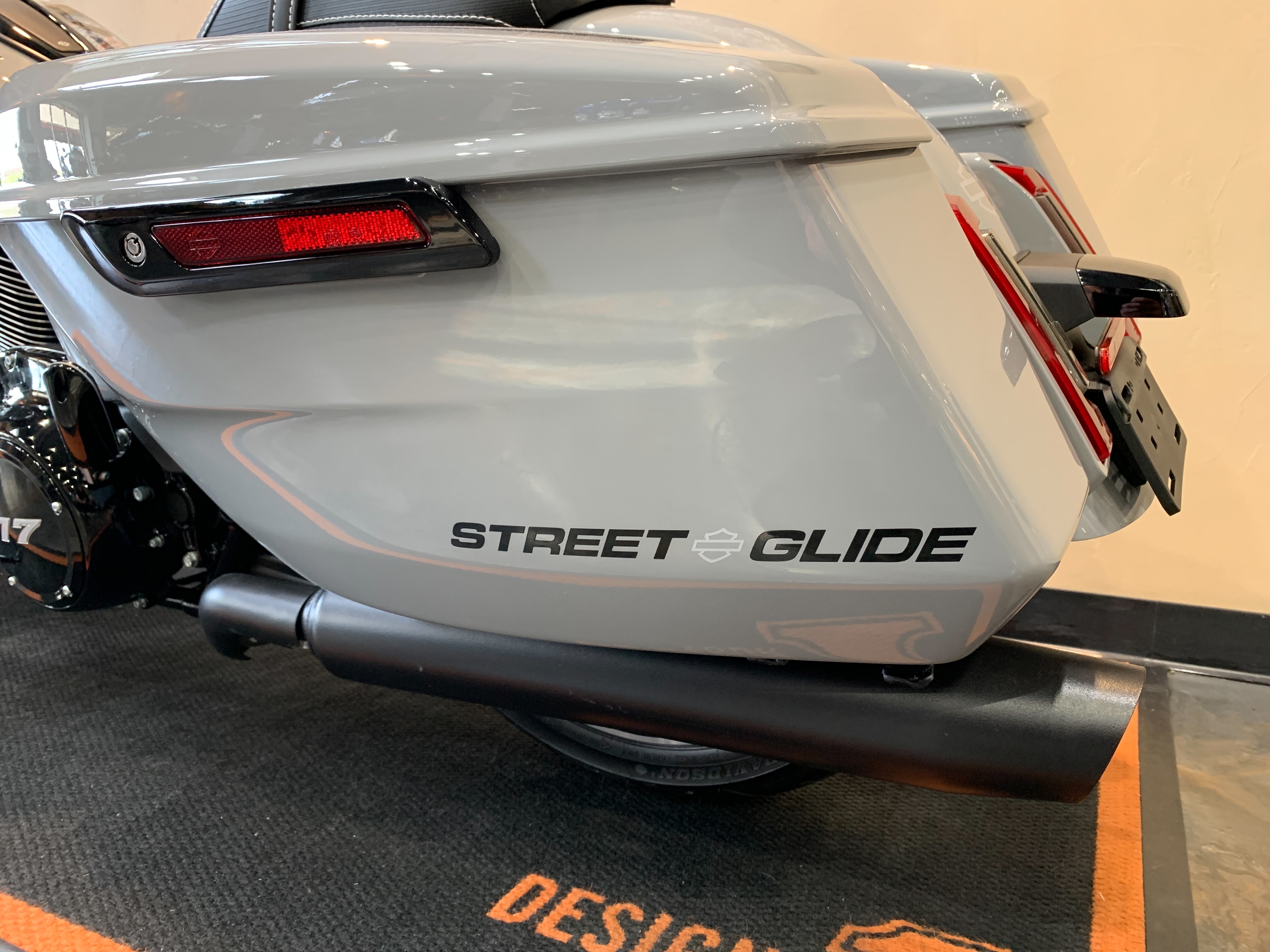 2024 Harley-Davidson Street Glide Base at Vandervest Harley-Davidson, Green Bay, WI 54303