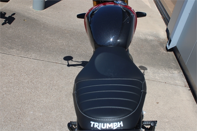 2025 Triumph Speed 400 Base at Eurosport Cycle