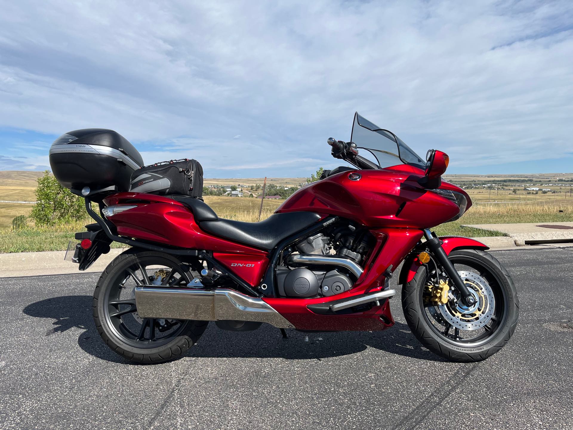 2009 Honda DN-01 Base at Mount Rushmore Motorsports