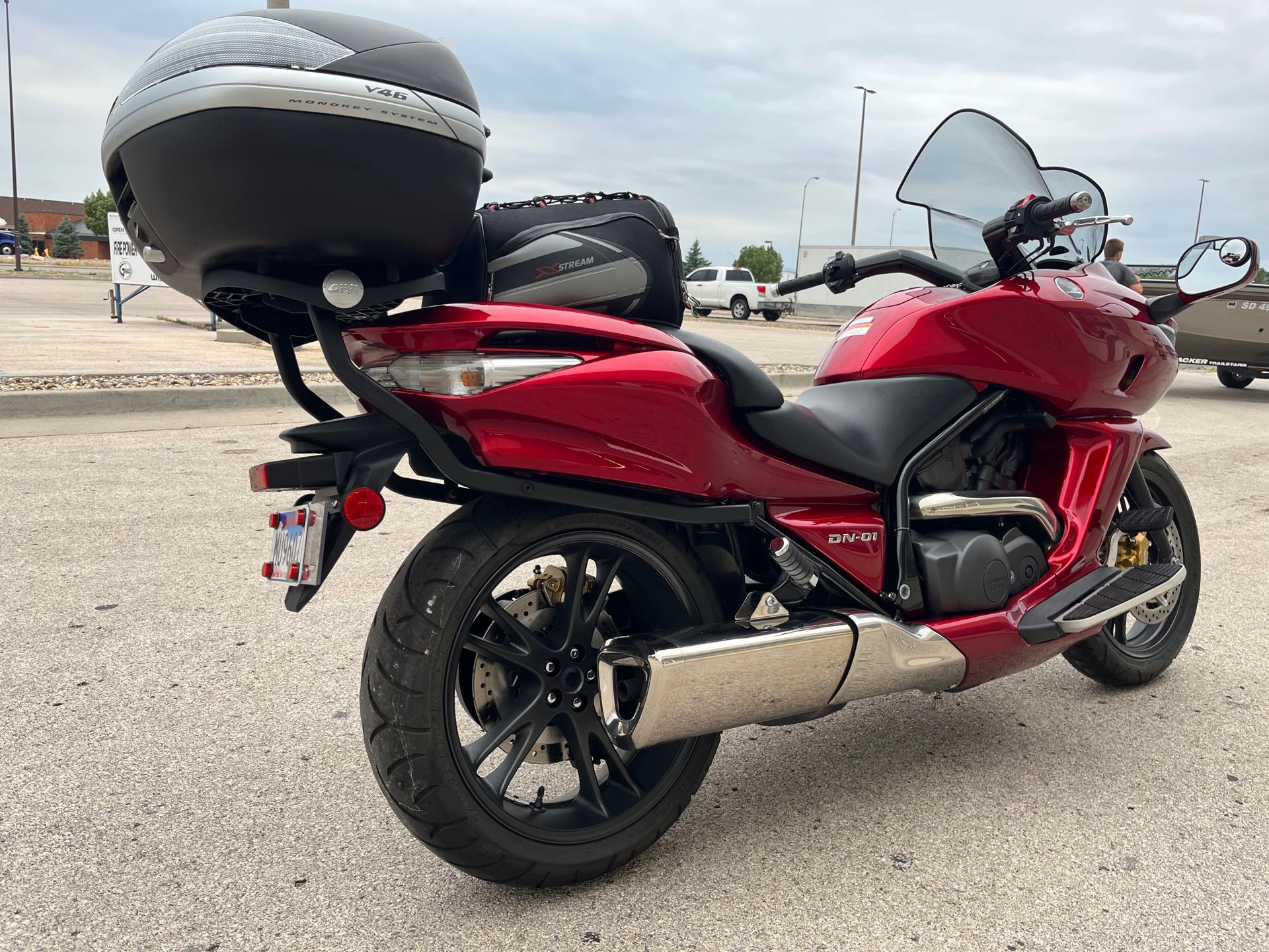 2009 Honda DN-01 Base at Mount Rushmore Motorsports