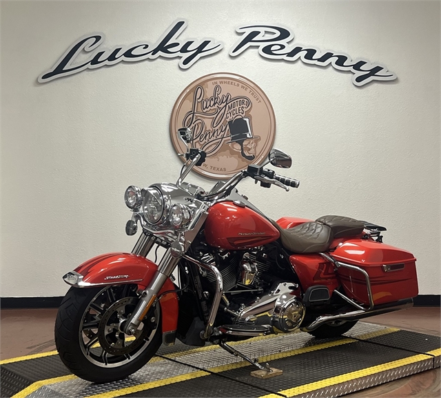 2017 Harley-Davidson Road King Base at Lucky Penny Cycles