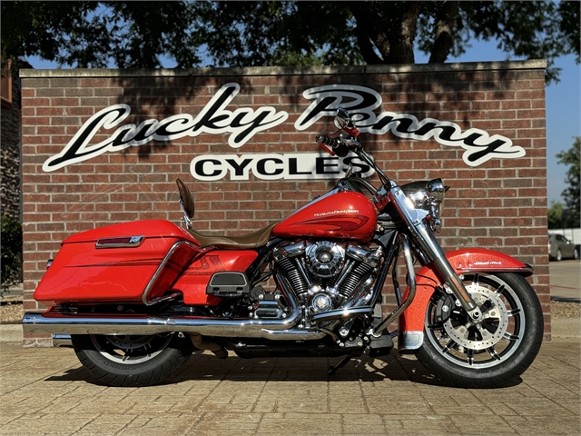 2017 Harley-Davidson Road King Base at Lucky Penny Cycles