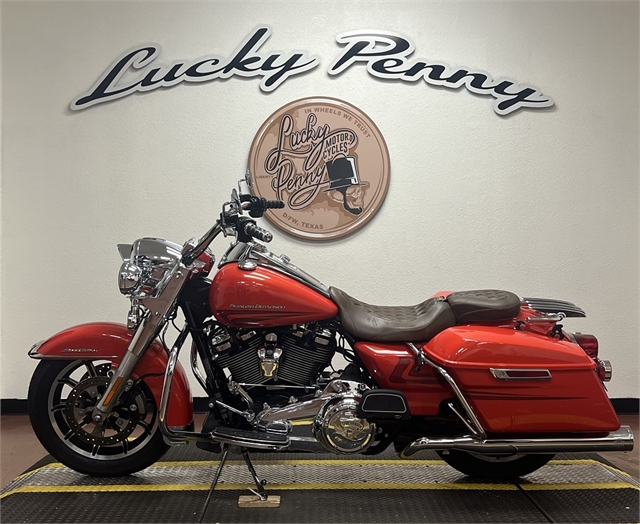 2017 Harley-Davidson Road King Base at Lucky Penny Cycles