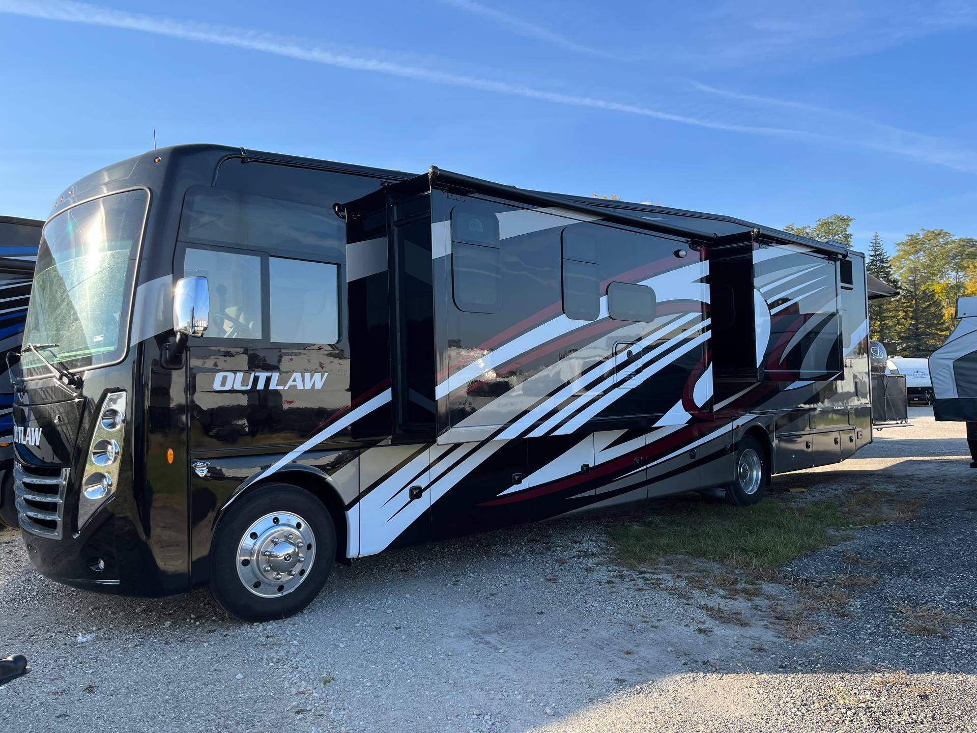 2023 Thor Motor Coach Outlaw Class A 38KB at Prosser's Premium RV Outlet