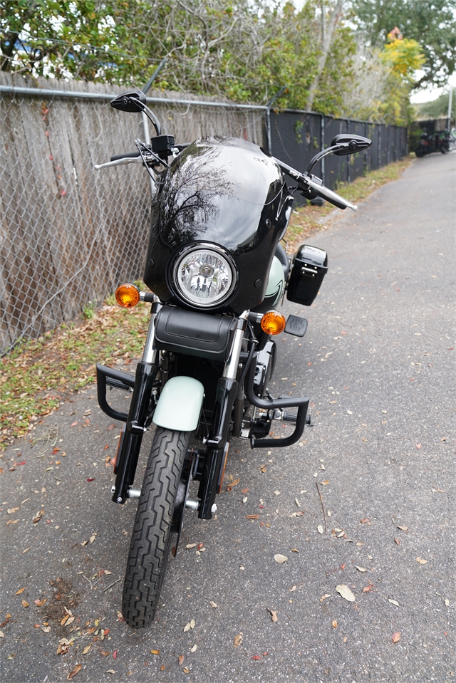 2023 Kawasaki Vulcan 900 Custom at Tampa Triumph, Tampa, FL 33614